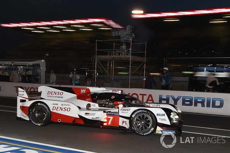 #7 Toyota Gazoo Racing Toyota TS050 Hybrid: Mike Conway, Kamui Kobayashi, St&eacute;phane Sarrazin