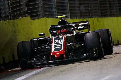 Magnussen baffled by "hopeless" weekend