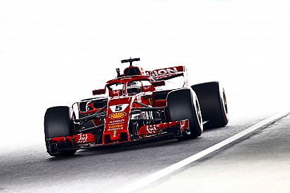 Japán Nagydíj: látványos képek a második F1-es szabadedzésről