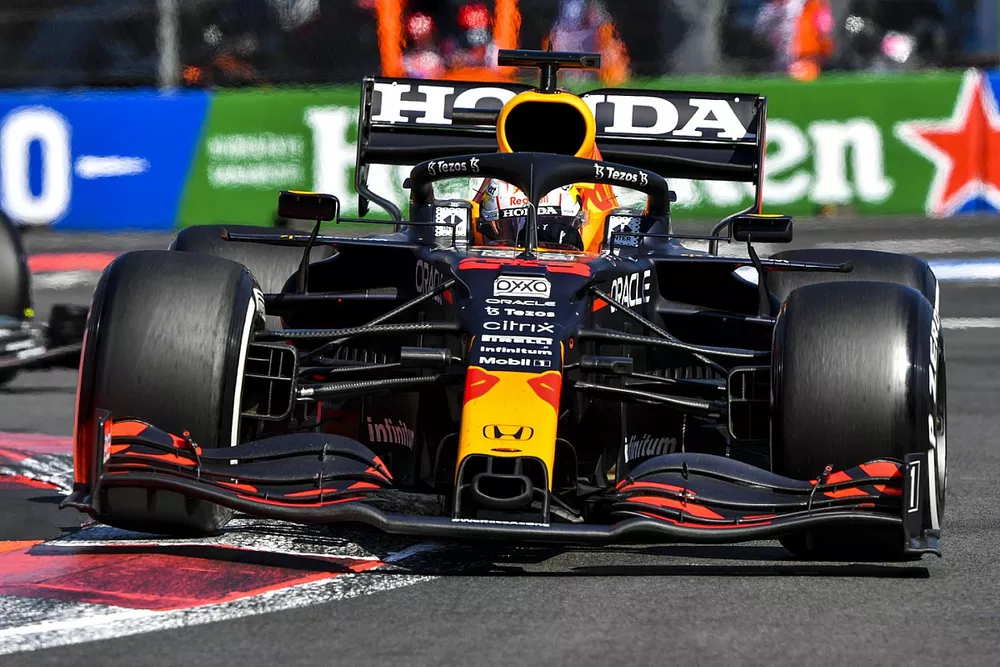 Max Verstappen, Red Bull Racing RB16B