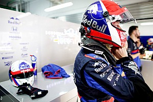 Kvyat no podrá usar un diseño de casco especial en Rusia
