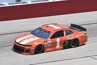 Su&aacute;rez 18&deg; y Kurt Busch lidera el inicio en Darlington