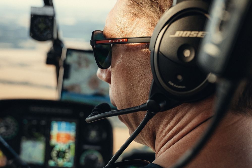 James Vowles, Williams, pilota un helicóptero Robinson