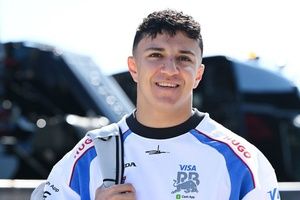 Hadjar still eyeing Red Bull seat despite Tsunoda uncertainty: "Have a look for myself"