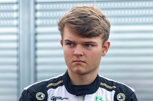 エリックマグヌッセン【コペンハーゲン】 luca-magnussen-fortec-motorspo.jpg