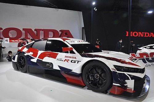 Honda Civic Type R unveiled for 2024 SUPER GT season