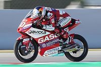 Tit&aacute;nico final de carrera en Moto3 en Barcelona; gan&oacute; Alonso, cay&oacute; Holgado