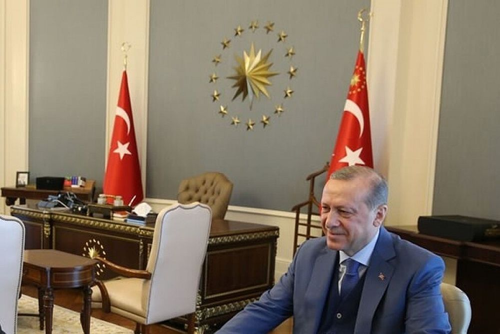 Presidente de Turquía Recep Tayyip Erdoğan recibió al CEO de Fórmula 1 Chase Carey en el complejo presidencial