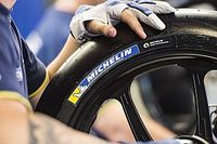 Rossi y Márquez a favor de la nueva carcasa; Lorenzo, en contra