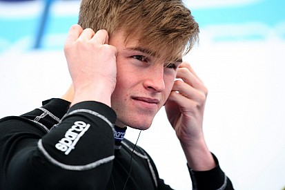 Un ex junior de Red Bull se incorpora al equipo de Alonso