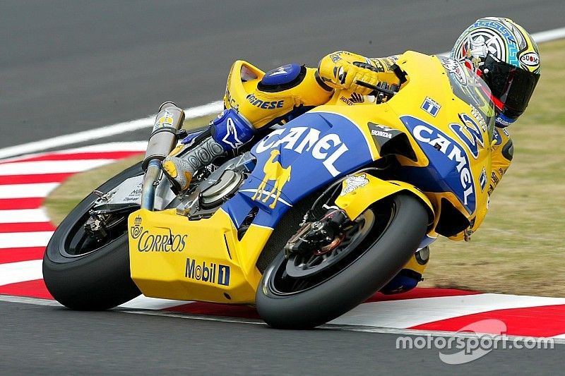 motogp 総集編　2009 Amazon.co.jp: 2009MotoGP MotoGPクラス年間総集編 [DVD] : DVD