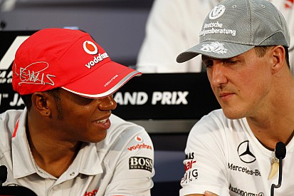 Hamilton: Örökké Schumacher lesz minden idők legnagyobb versenyzője