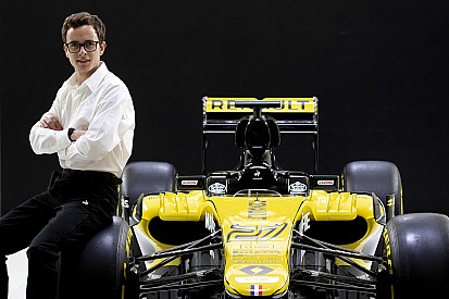 Anthoine Hubert devient pilote affilié Renault Sport