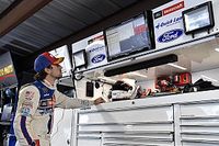 Ryan Blaney lidera la primera práctica en Texas