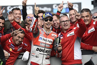 Lorenzo: "Ducati molto competitiva, ma in certe condizioni non si dovrà correre"