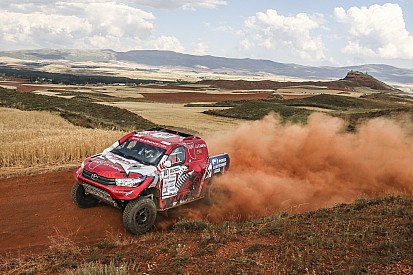 Xevi Pons, a por el Dakar 2019 con Toyota