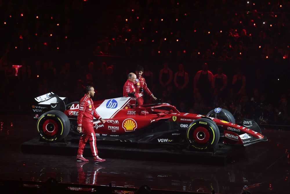 Lewis Hamilton, Ferrari, Frederic Vasseur, Team Principal and General Manager, Scuderia Ferrari, Charles Leclerc, Ferrari, Ferrari SF-25