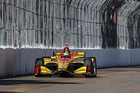 Hunter-Reay comienza el s&aacute;bado adelante en San Petersburgo
