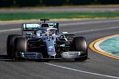 Videón Hamilton pole-t érő köre Melbourne-ből: plusz összefoglaló