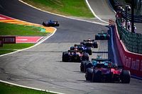 F1 - V&Iacute;DEO: Onboard mostra Verstappen &lsquo;engolindo&rsquo; rivais em Spa