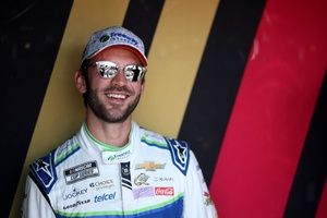 Daniel Suárez firma con Spire Motorsports para correr NASCAR Cup en 2026
