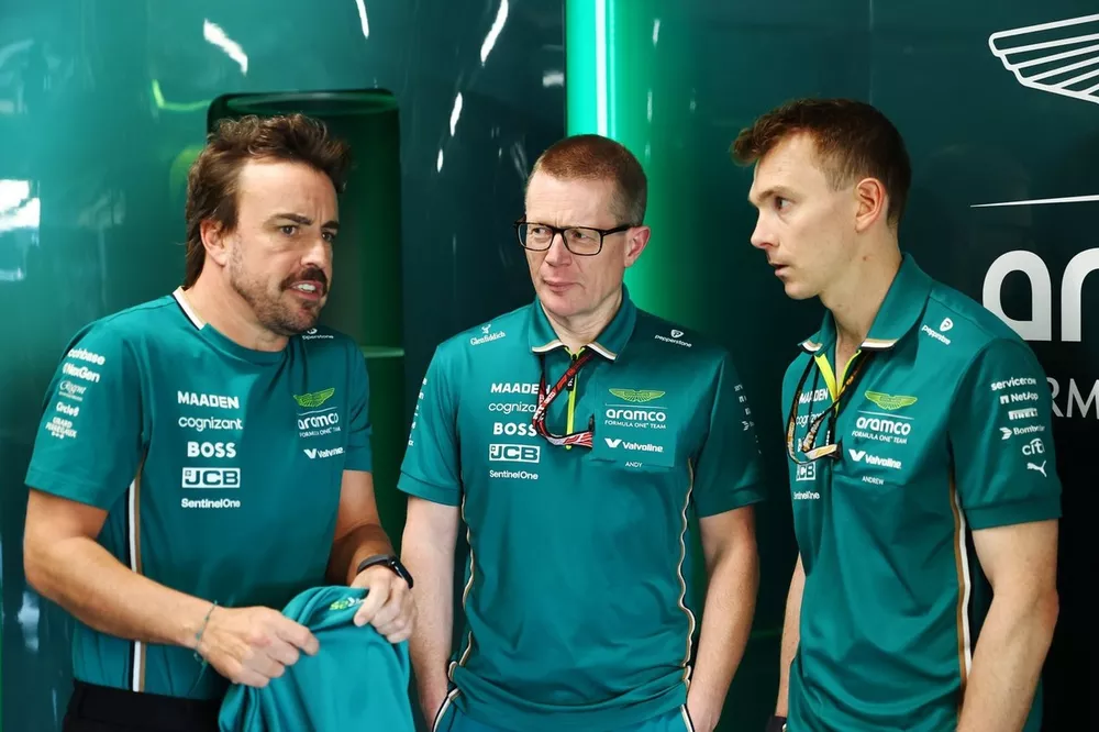 Fernando Alonso, Aston Martin Racing, Andy Cowell, Aston Martin Racing