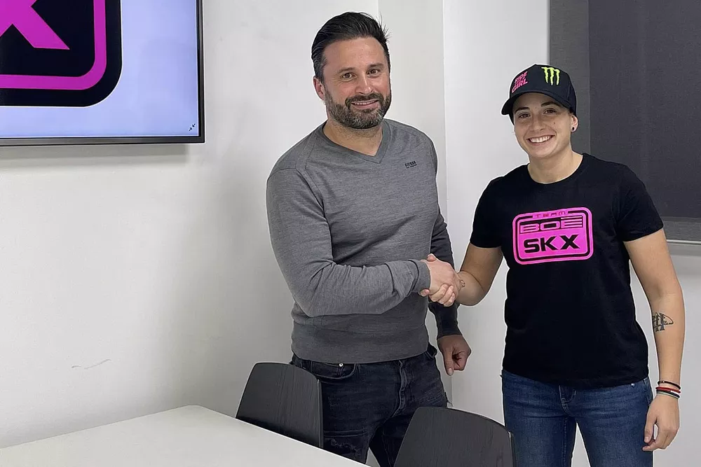 Ana Carrasco, BO&Eacute; SKX team