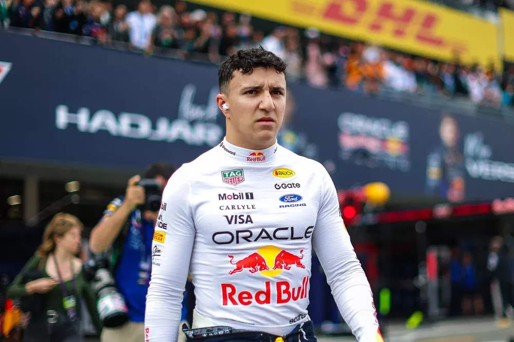 Isack Hadjar, Red Bull Racing