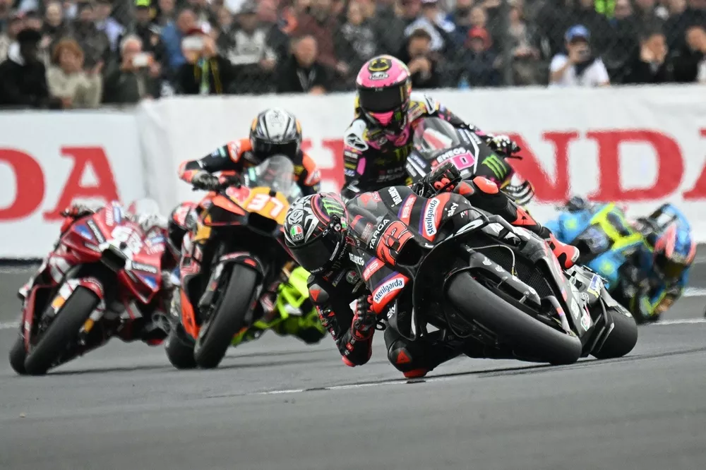 Marco Bezzecchi, Aprilia Racing