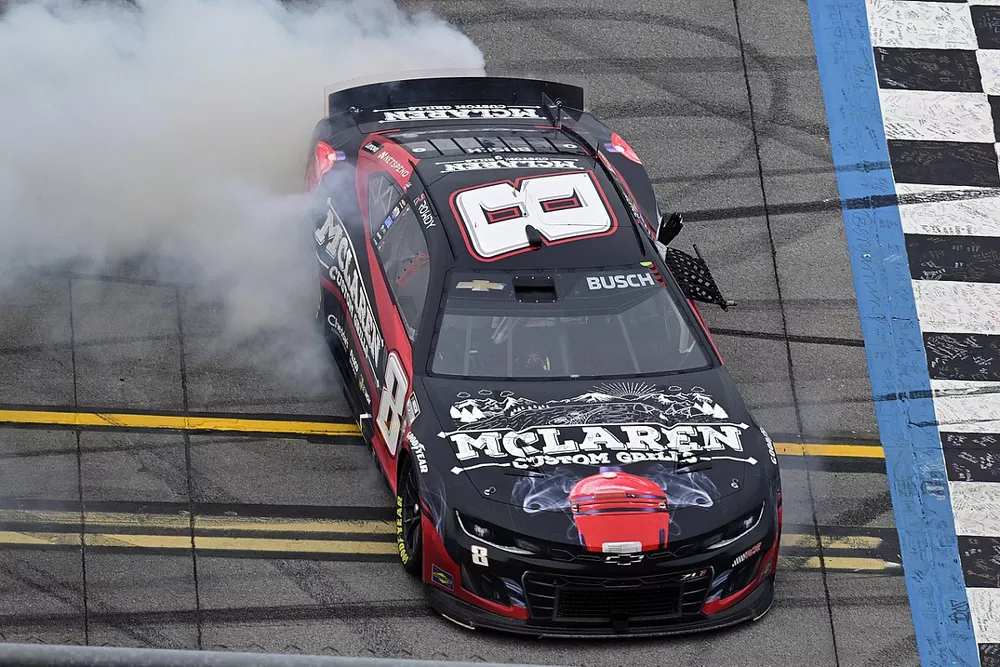 1. Kyle Busch, Richard Childress Racing, McLaren Custom Grills Chevrolet Camaro