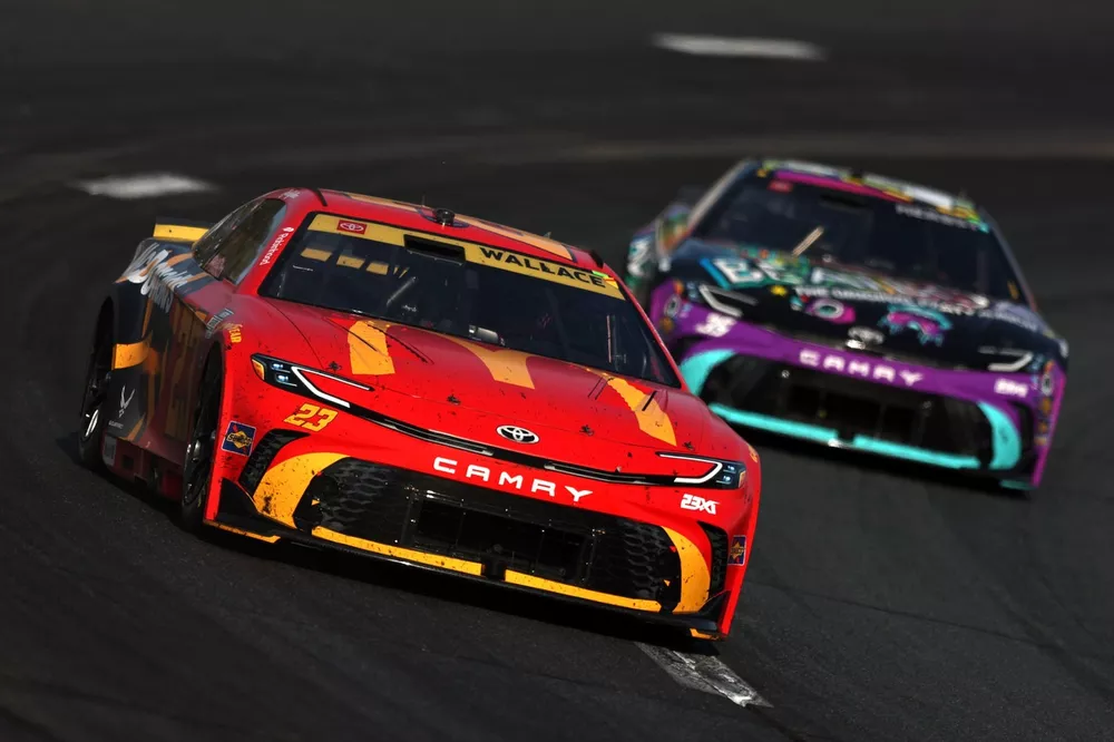 Bubba Wallace, 23XI Racing Toyota; Riley Herbst, 23XI Racing Toyota