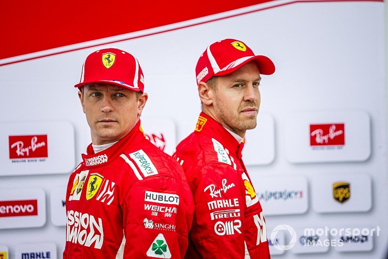 Главные моменты сезона Ф1 в фотографиях: Ferrari