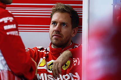 Vettel dihukum mundur tiga grid di balapan penentu titel