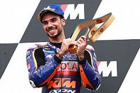 Oliveira: "KTM est&aacute; demostrando que nos vamos a quedar"