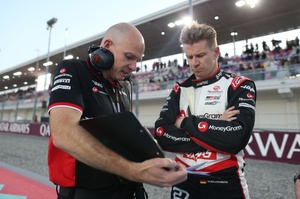 F1 ライコネン優勝、ニコヒュルケンベルグ、グロージャン F1 ライコネン優勝、ニコヒュルケンベルグ、グロージャン