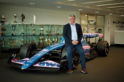 Szafnauer, sobre Piastri: "Las especies egoístas, se extinguirán"