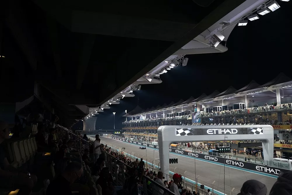 Logan Sargeant, Williams FW45