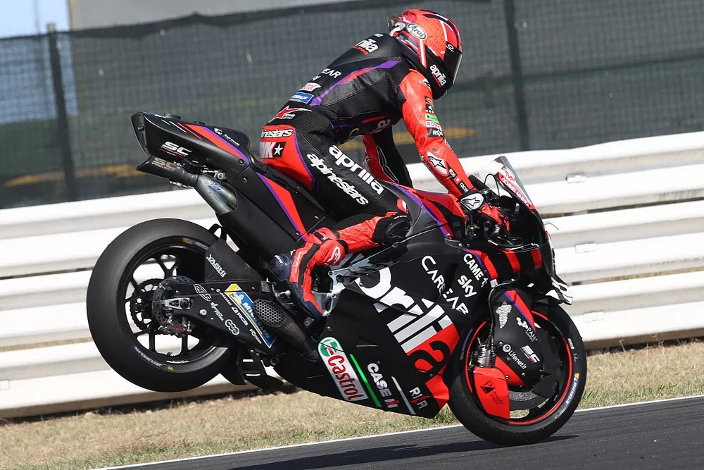 Maverick Vinales, Aprilia Racing Team