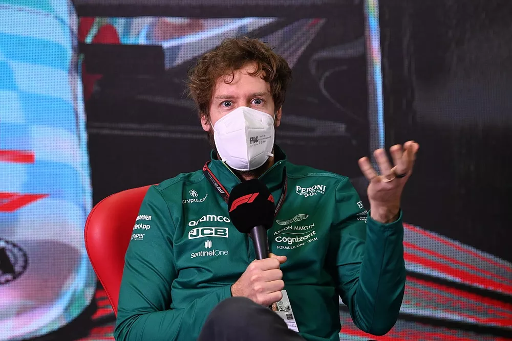 Sebastian Vettel, Aston Martin, in the Press Conference