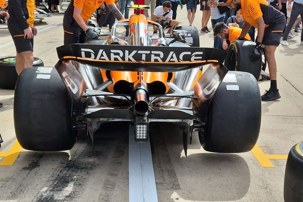 McLaren MCL38 rear wing detail