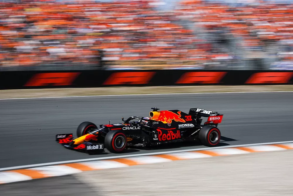 Max Verstappen, Red Bull Racing RB16B