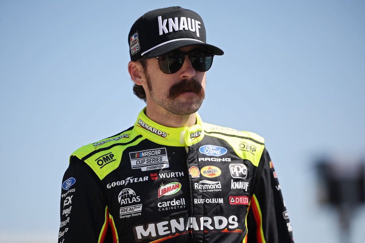 Ryan Blaney signs multi-year contract extension with Team Penske
