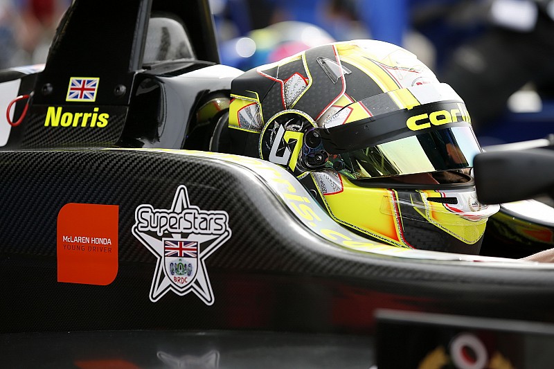 Norris en test avec McLaren au Portugal
