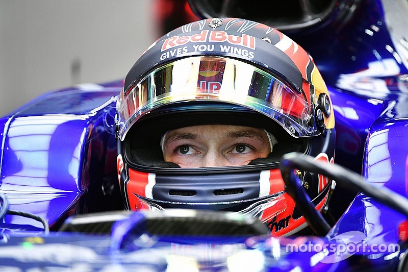 Kvyat moving closer to 2019 Toro Rosso F1 seat