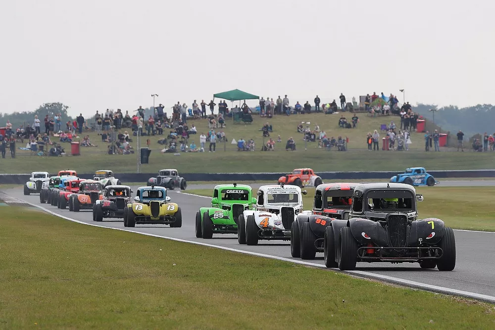 Rudman leads Needham and Mickel towards Hamilton