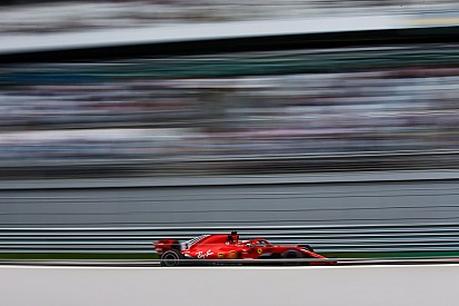 Vettel supera a Verstappen por un suspiro en los primeros libres de Rusia
