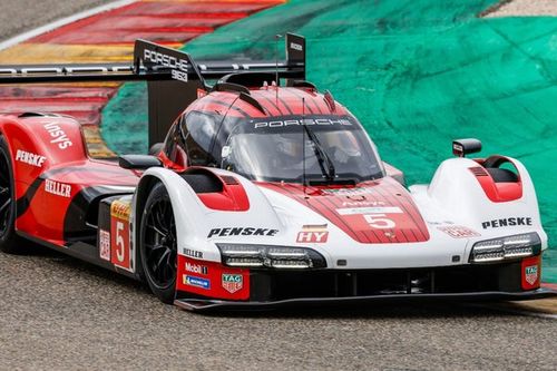Vettel completa teste com Porsche do WEC em Aragón