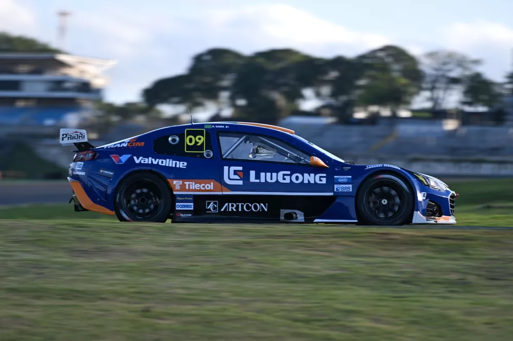 Arthur Gama; Stock Series 