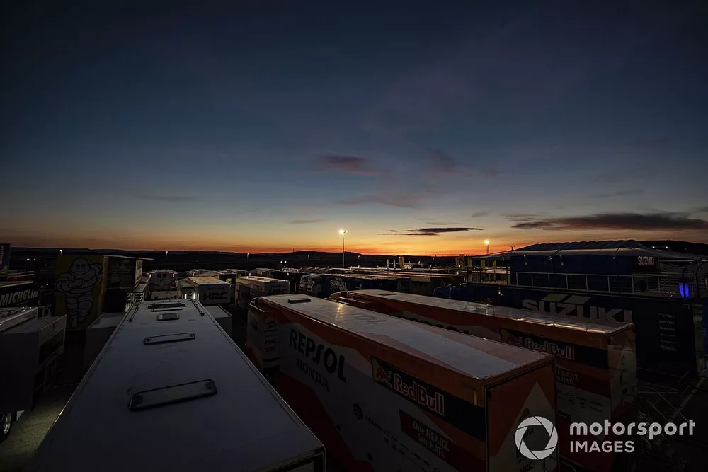 Sunset at the paddock