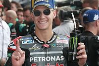 Quartararo quebra recorde da pista e conquista pole na Tailândia; Márquez cai novamente